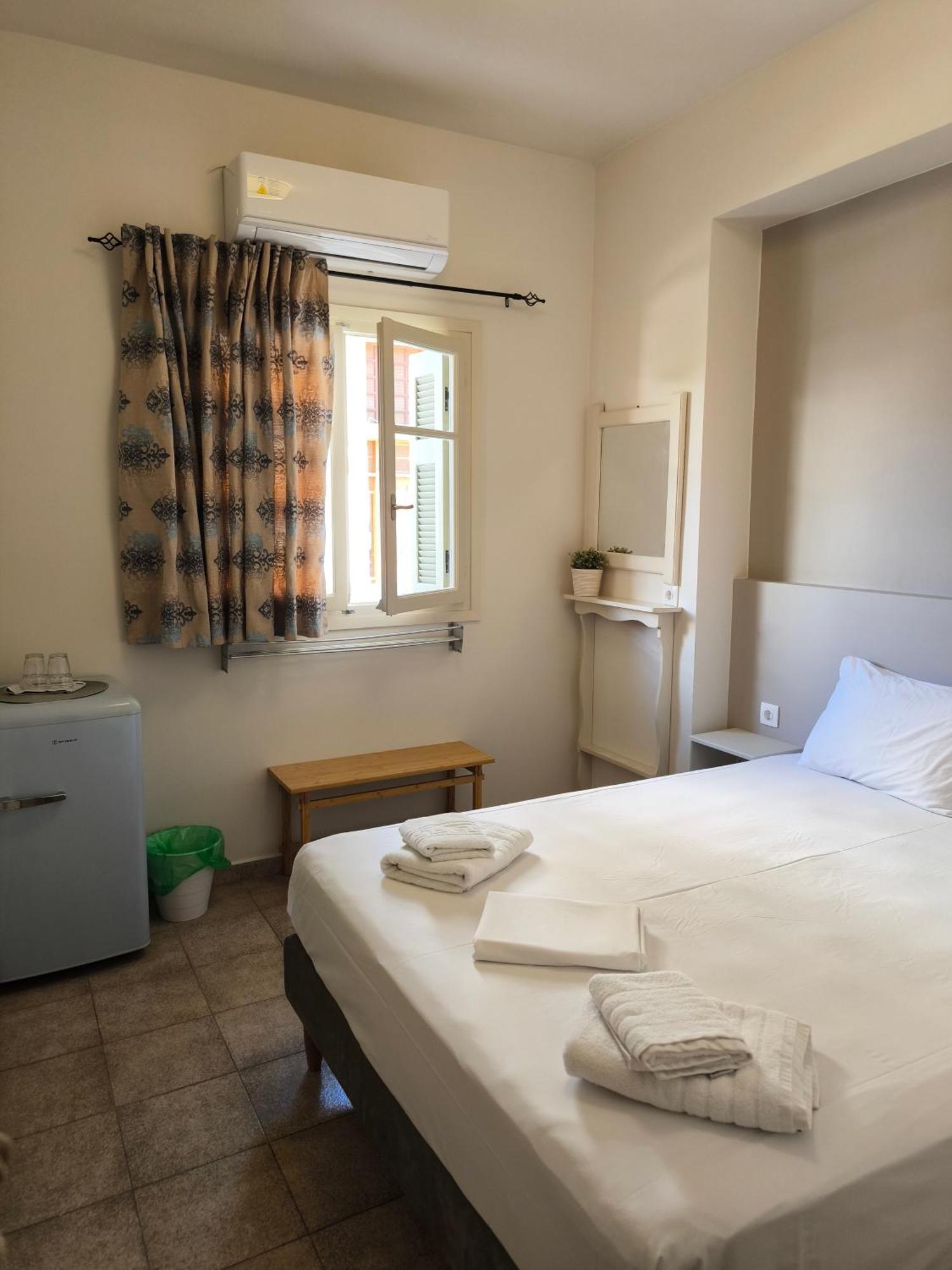 Maro'S Apartments アルゴストリオン エクステリア 写真